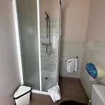 Contact Les Montois Hotel 2*