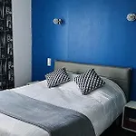 Otel Contact Les Montois 2*