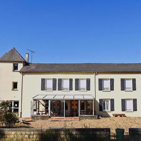 Les Montois 2* Céaux