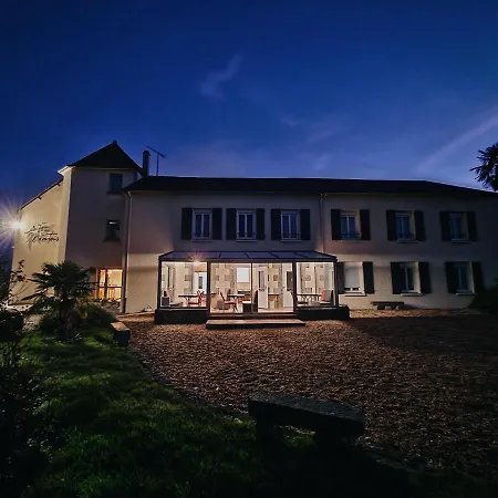 Contact Les Montois Hotel Céaux