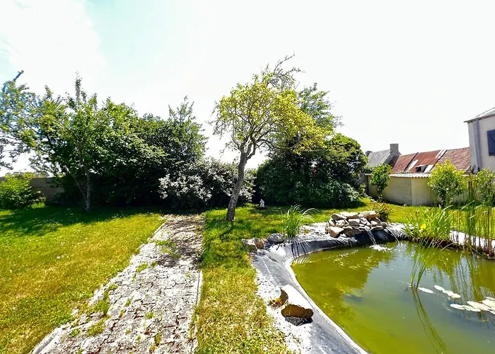 Contact Les Montois Со